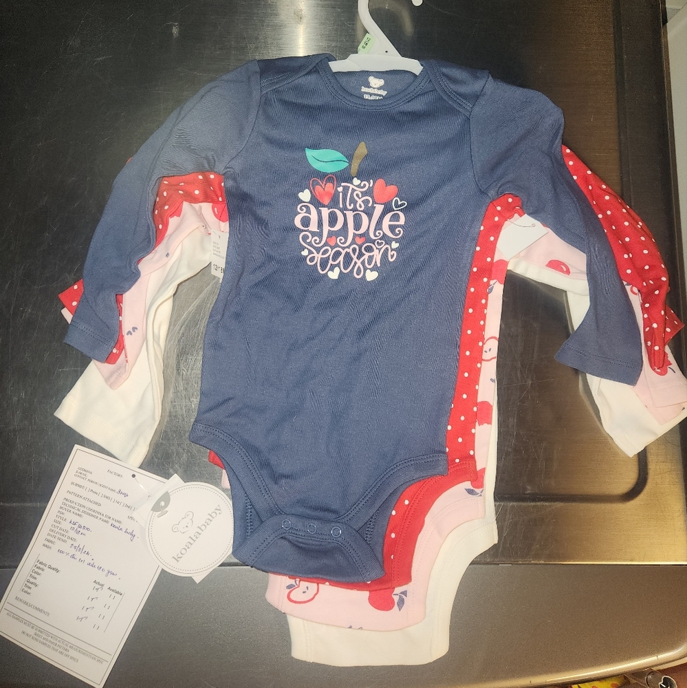 NWT KoalaBaby Apple Theme Kids 4 Piece Set - 12-18 M